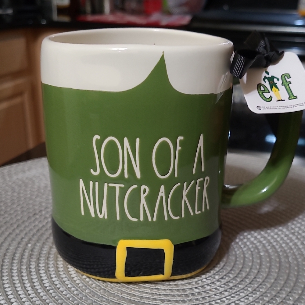 🎄Rae Dunn Elf Mug